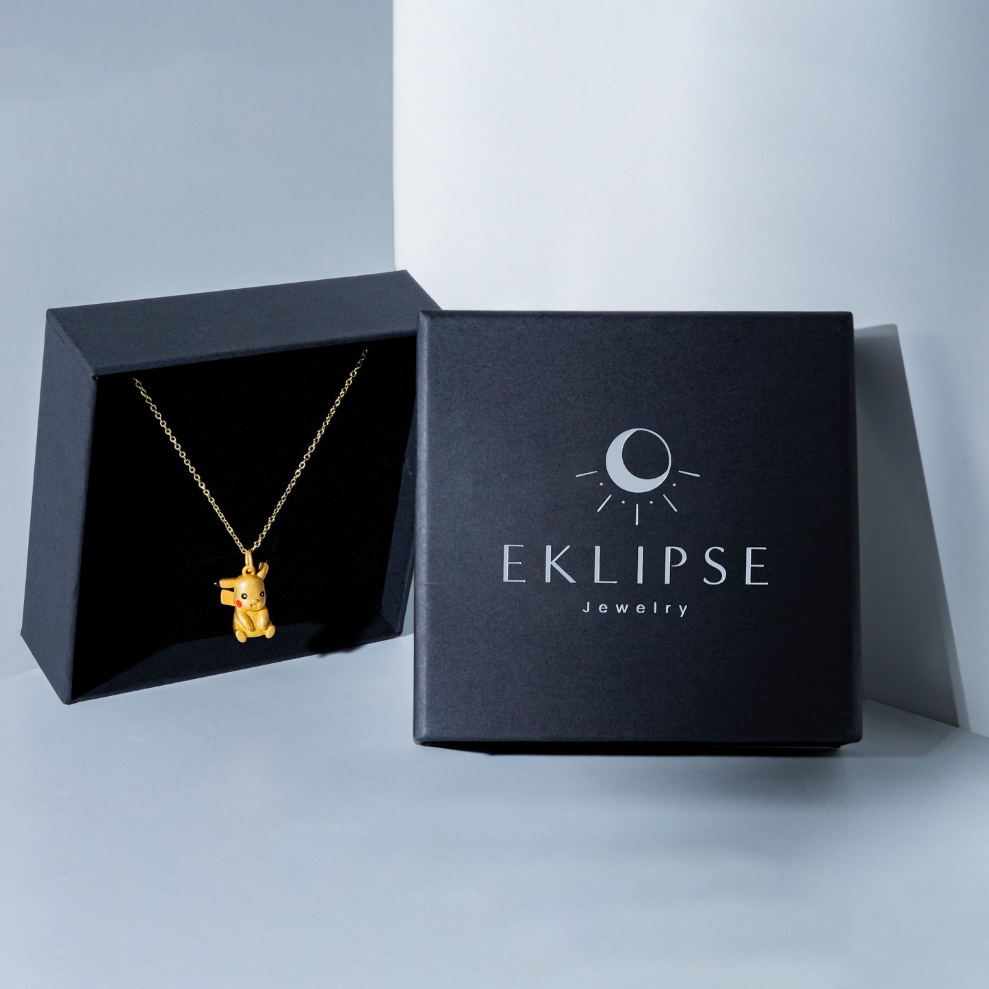 Eklipse ® Collar de Pikachu Oro Edición Limitada Hecho a Mano