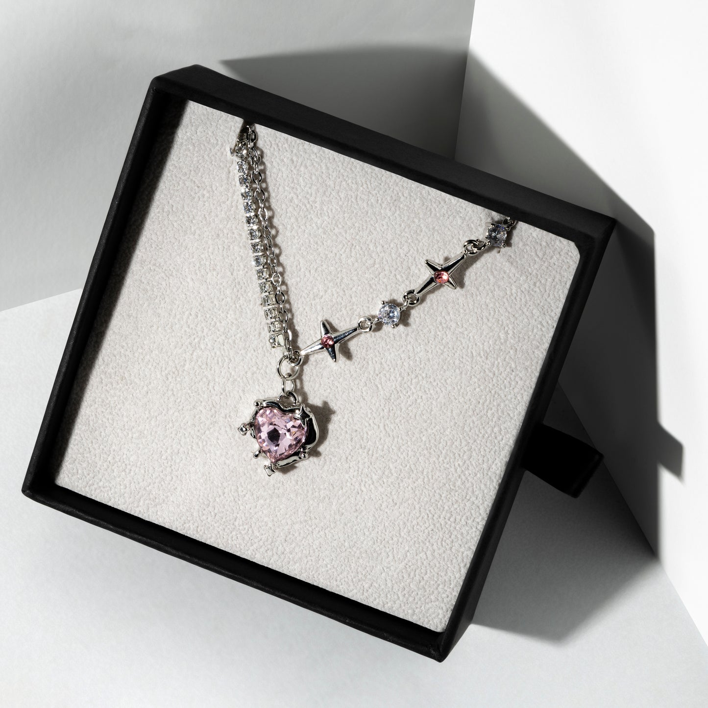 Collar Corazón de Sombra ®