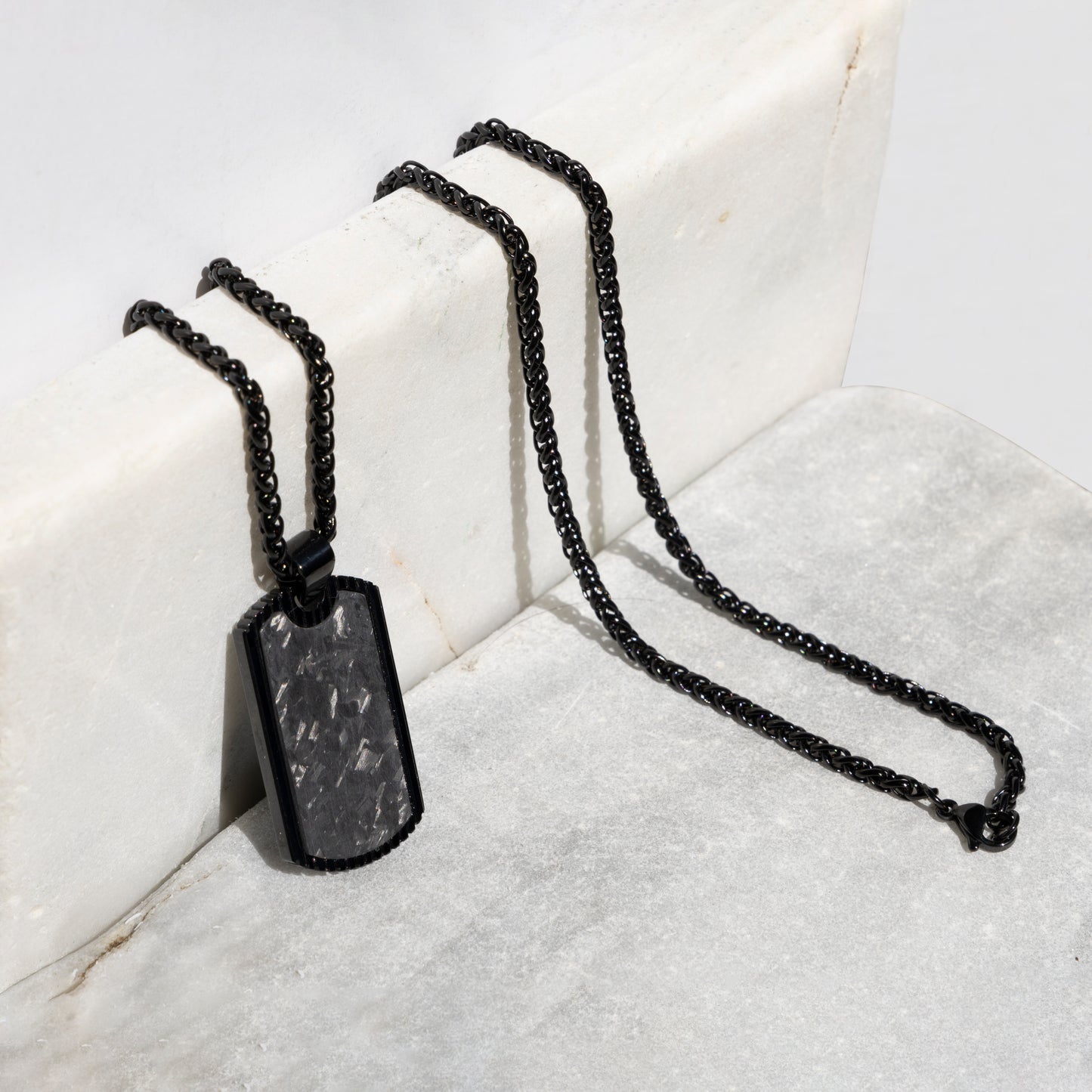 Collar "Sombra de Carbono"® Fibra de Carbono Pura