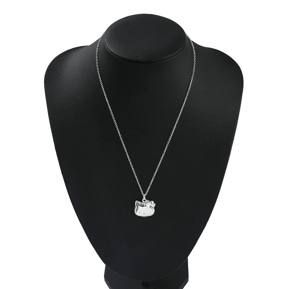 Collar Hello Kitty con Compartimiento