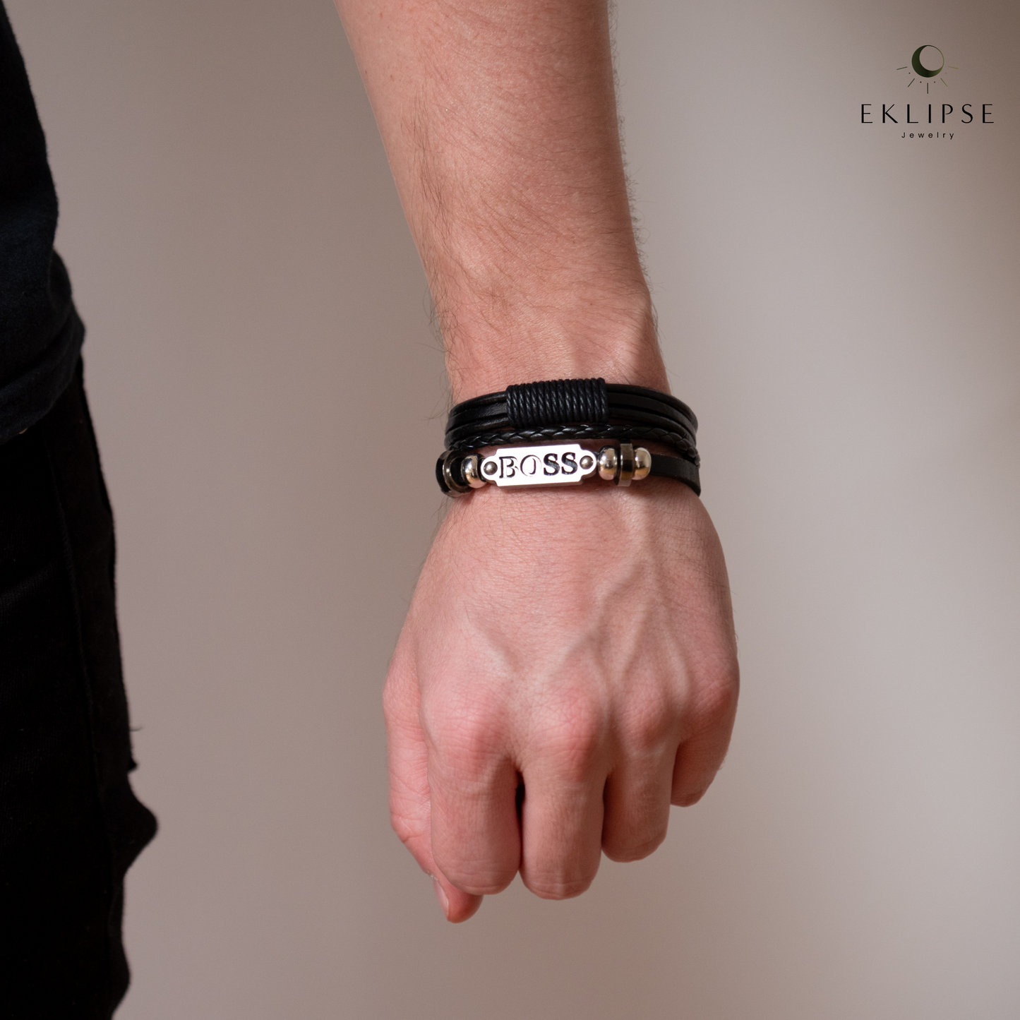 Pulsera de Lujo: Cuero Italiano Auténtico