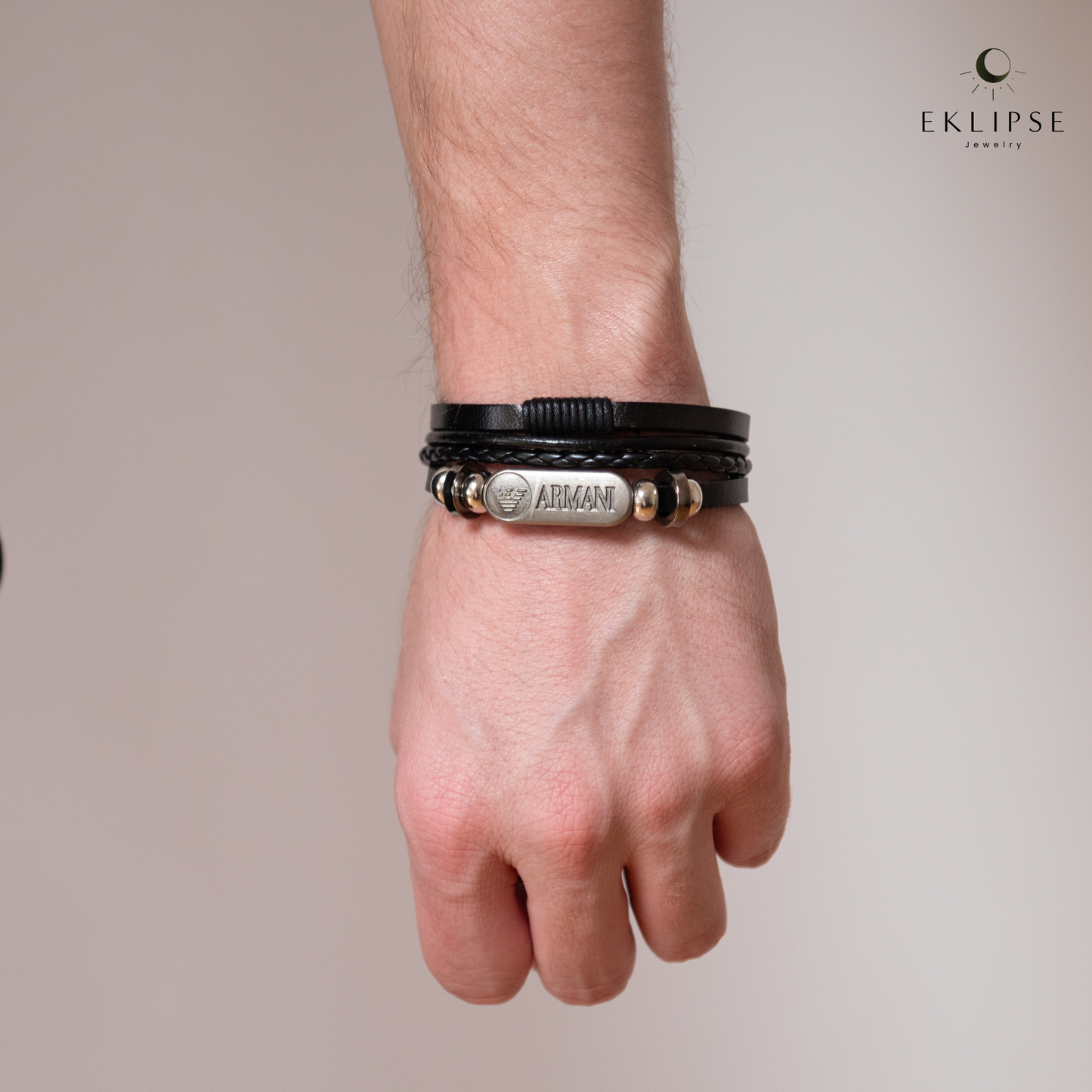 Pulsera de Lujo: Cuero Italiano Auténtico