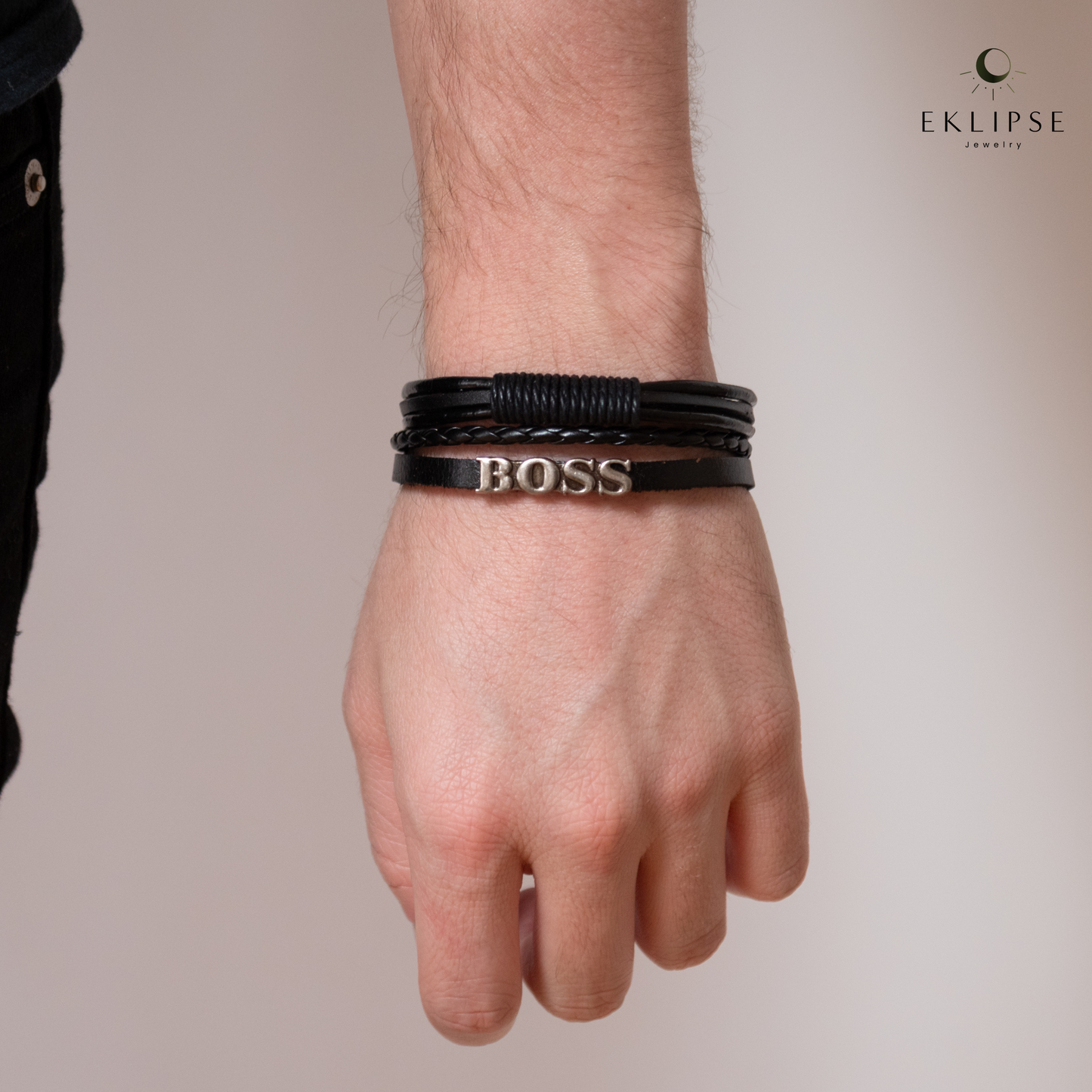 Pulsera de Lujo: Cuero Italiano Auténtico