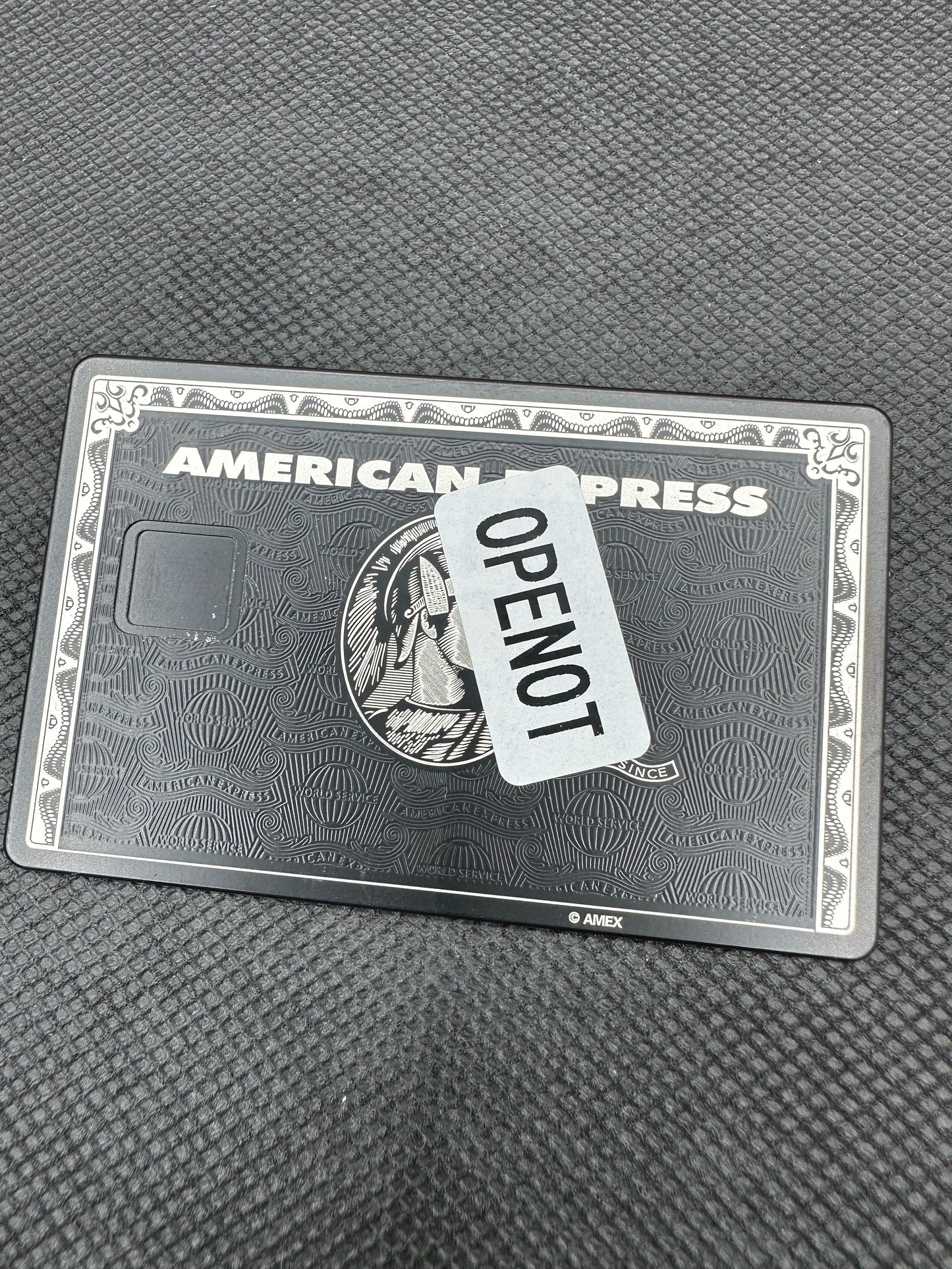 Tarjeta de Metal Personalizada American Express Negra y Dorada