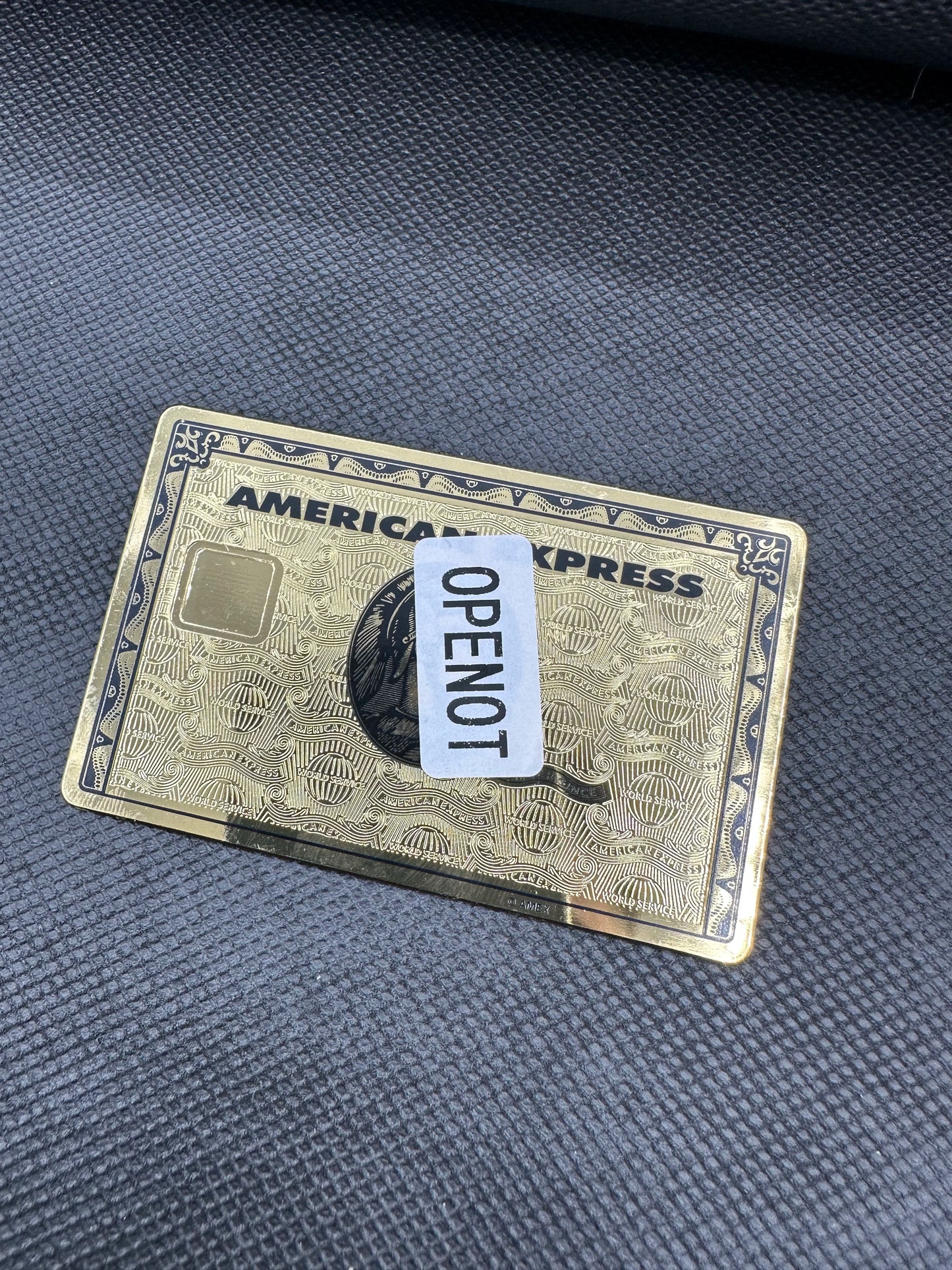 Tarjeta de Metal Personalizada American Express Negra y Dorada